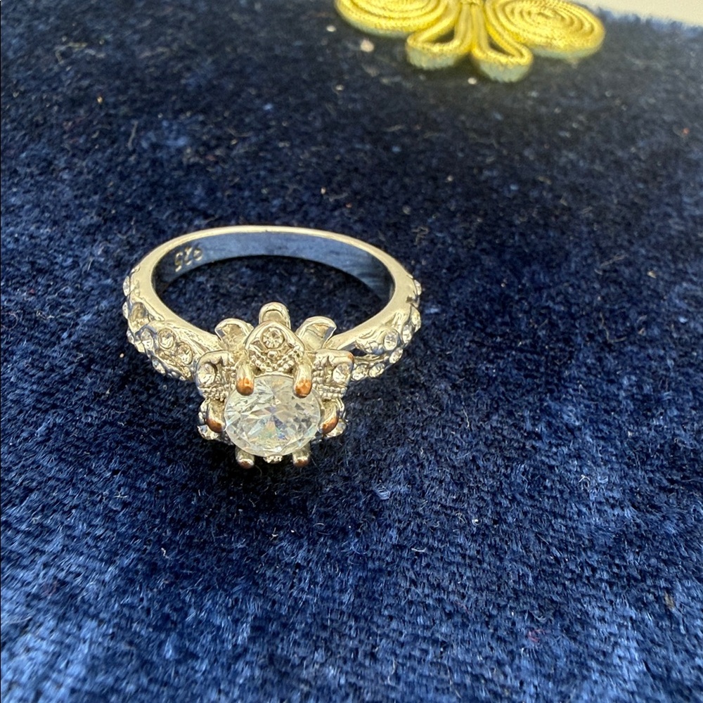 925 Sterling Silver Simulated stone Ring Marcasite Style Vintage Look Sz 7.5